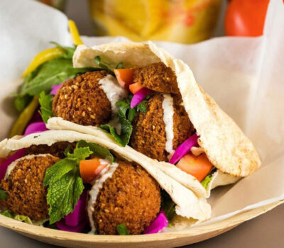 falafel-sandwich